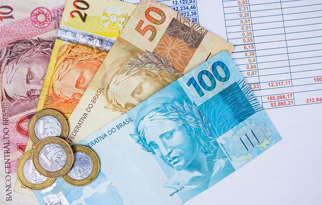 Dinheiro brasileiro notas 50 100 10 20 sobre fundo gráfico numérico isolado