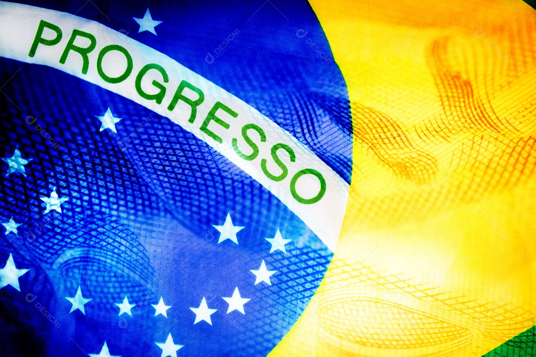 Dinheiro brasileiro chamado Real e bandeira do conceito de imagem do Brasil