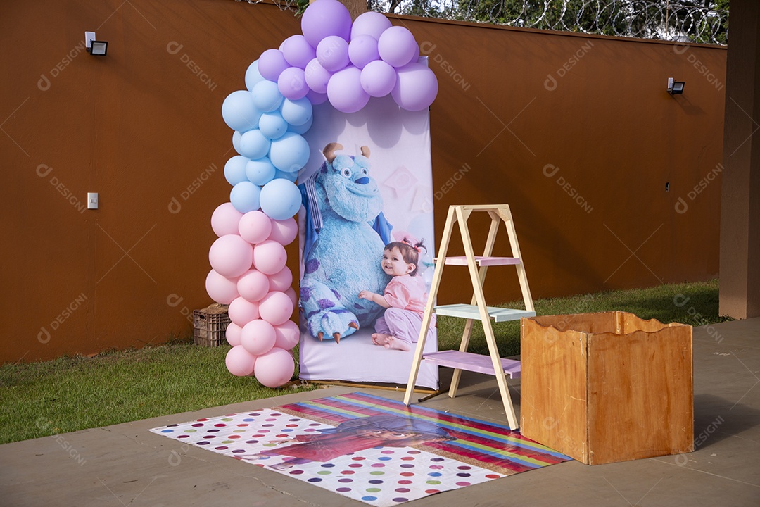 Linda decoração de aniversário infantil