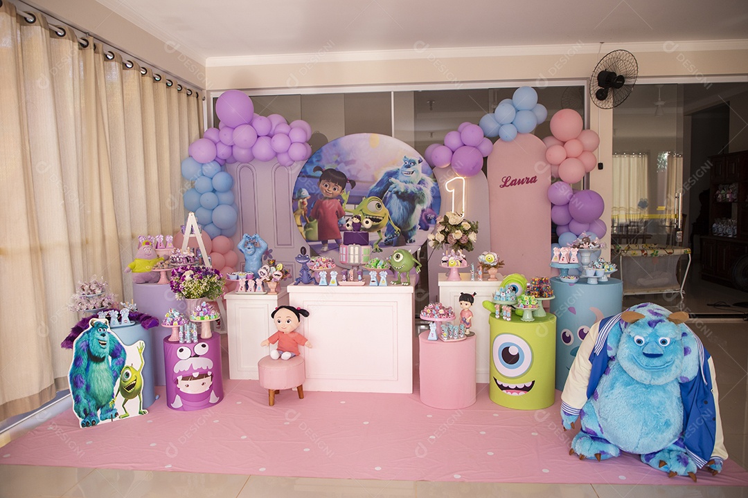 Linda decoração de aniversário infantil