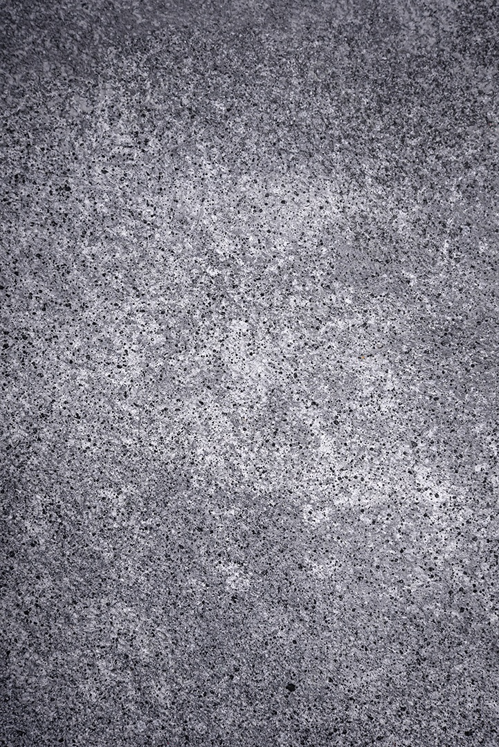 Textura, parede, concreto, pode ser usado como fundo. Fragmento de parede com arranhões e rachaduras