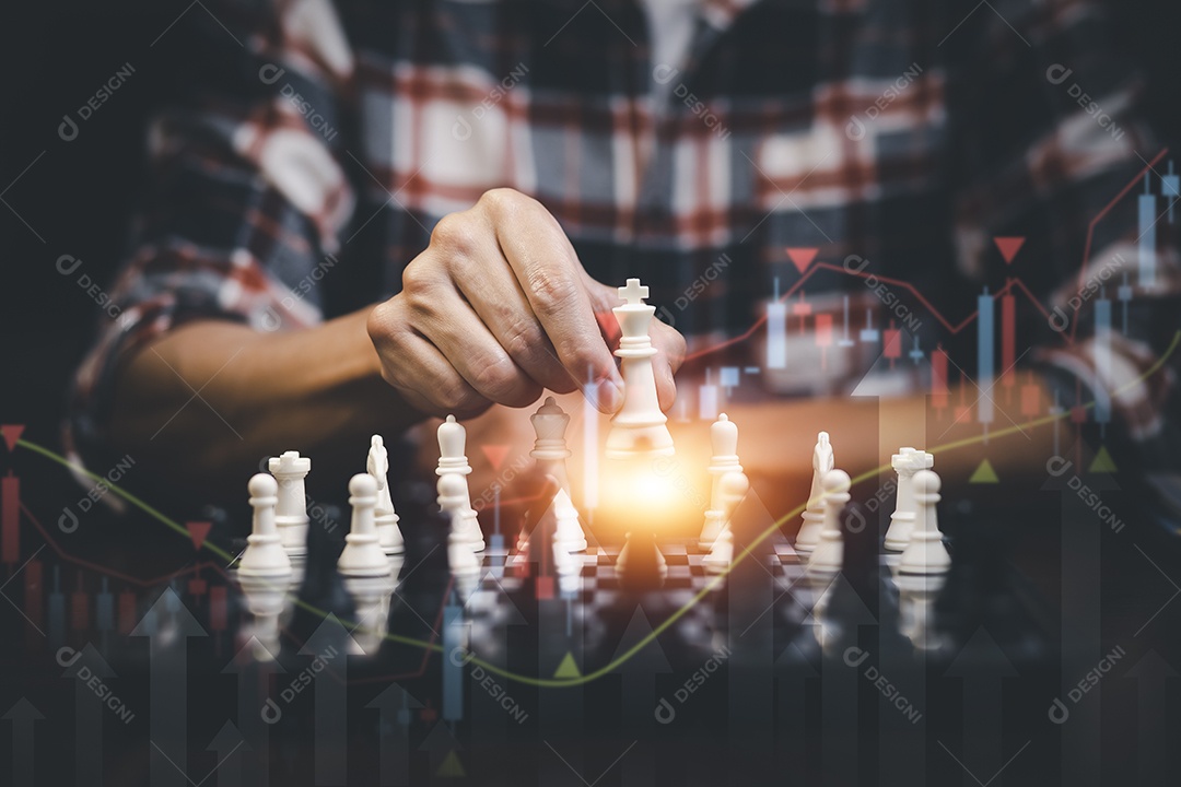 Conceito de planejamento e decisão empresário com conceito de ideias competitivas de estratégia com jogo de tabuleiro de xadrez IA