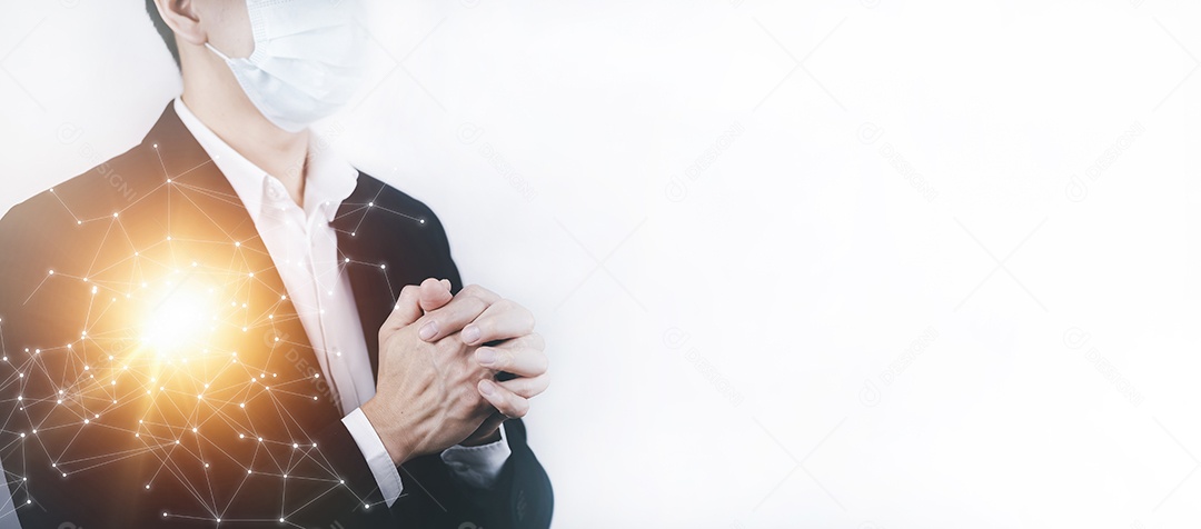 Empresário mão orando e adorando a DEUS Usando as mãos para orar no fundo branco