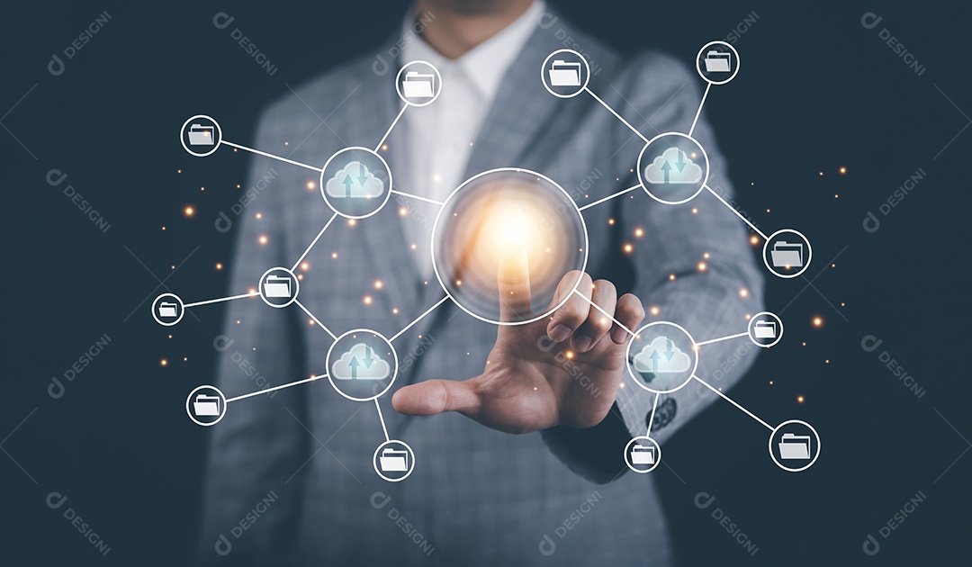 Mão de empresário toca pasta do sistema de gerenciamento de documentos IA