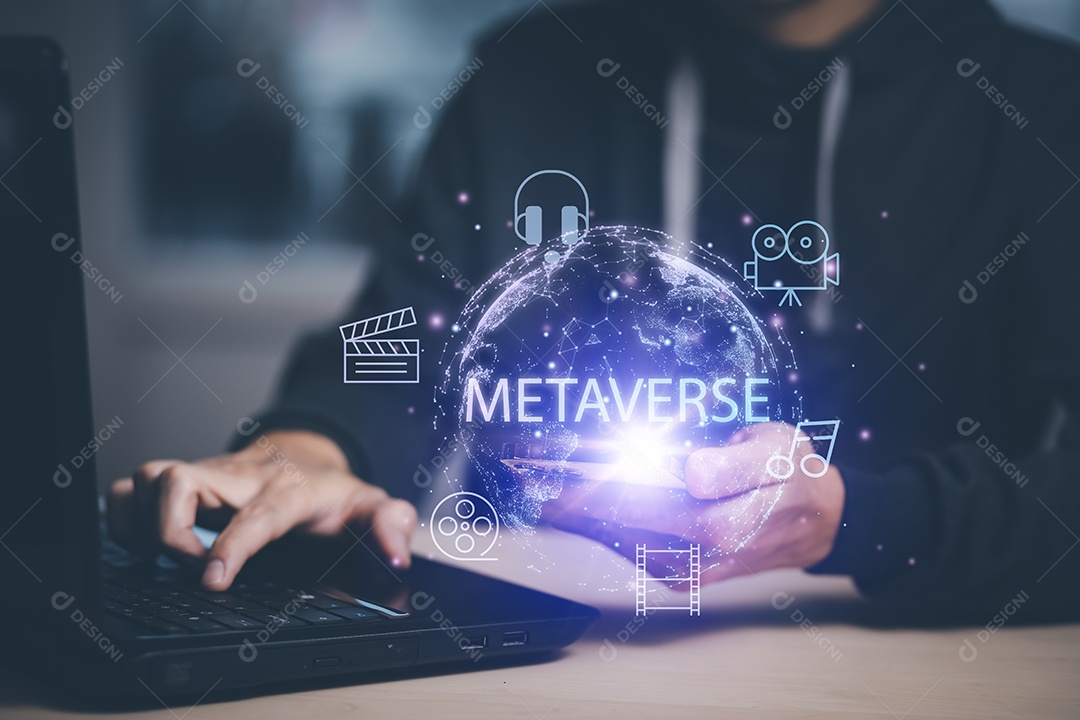 Empresário com Smartphone com conceito de negócio de ícone IA