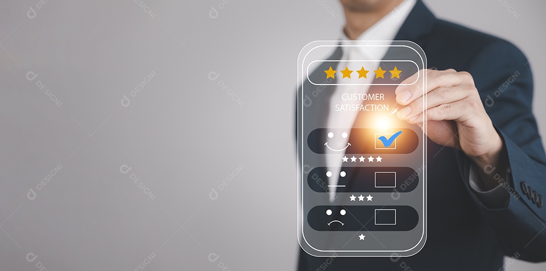 Smartphone portátil com conceito de pesquisa de satisfação do cliente IA