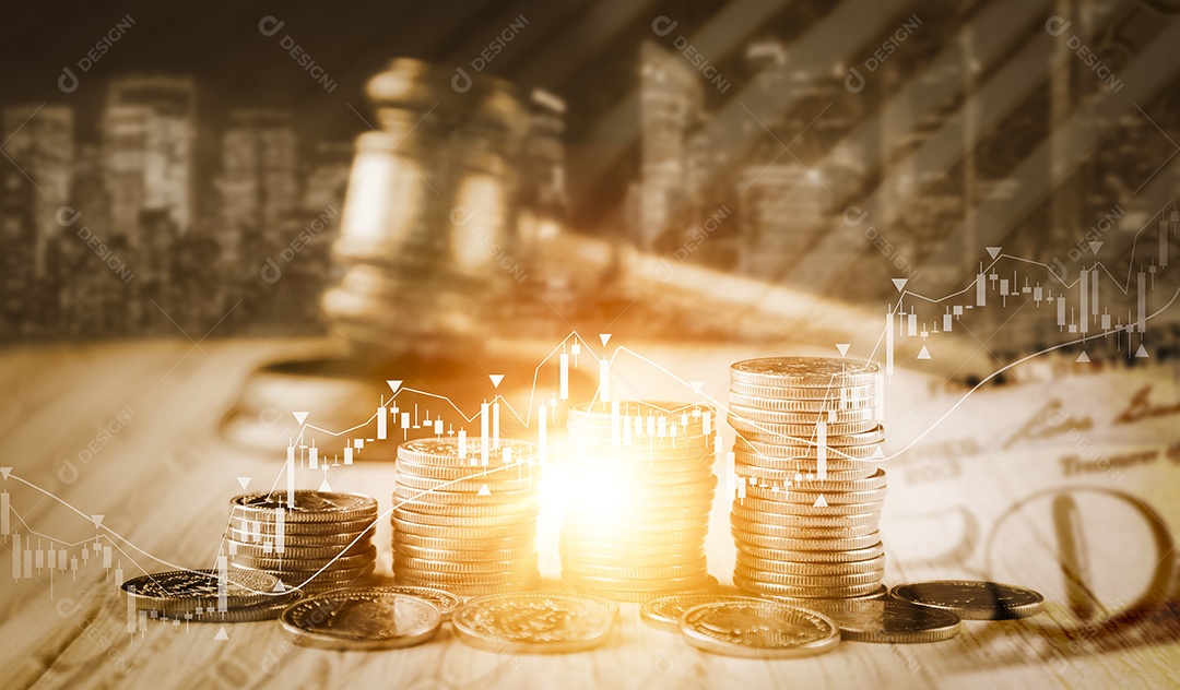 Planejamento de gastos e orçamento e fundo de martelo de juiz de madeira velha IA