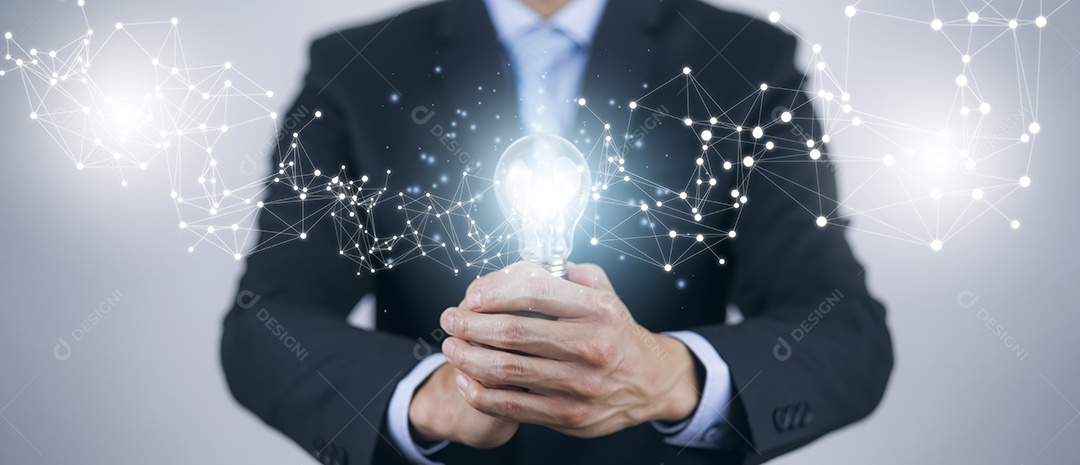 Empresa segurando lâmpada ideia inovadora de inspiração da tecnologia online IA