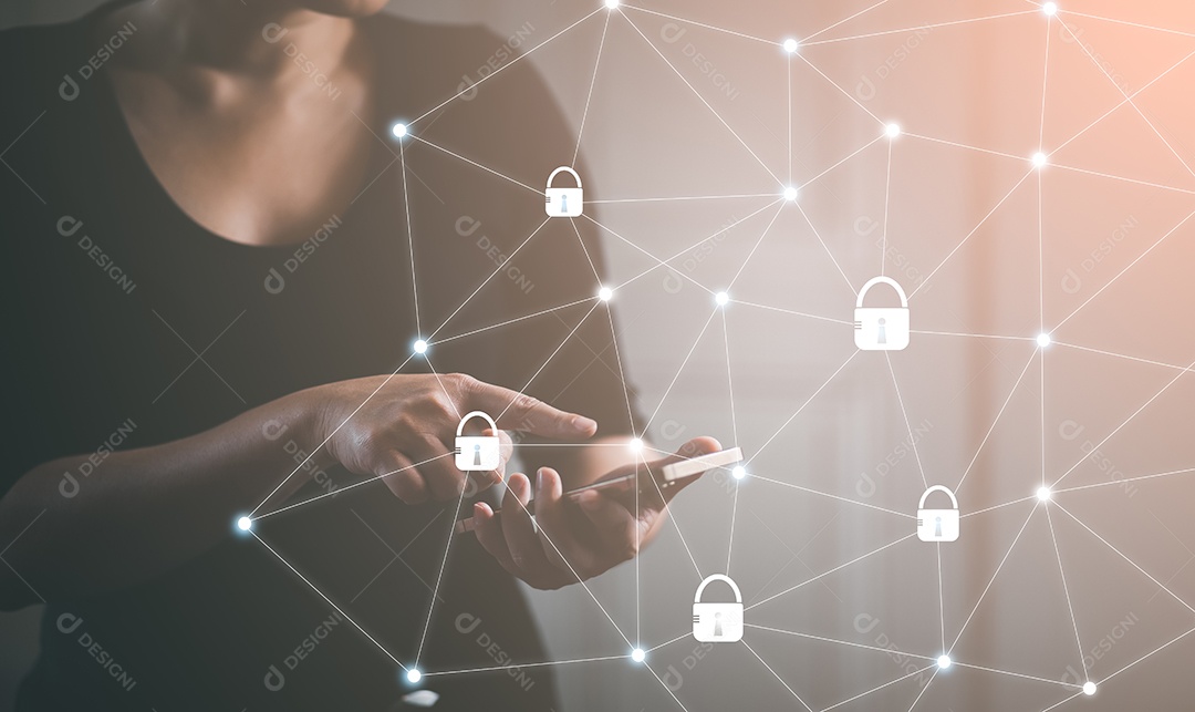 Smartphone com ícone de segurança no display virtual IA