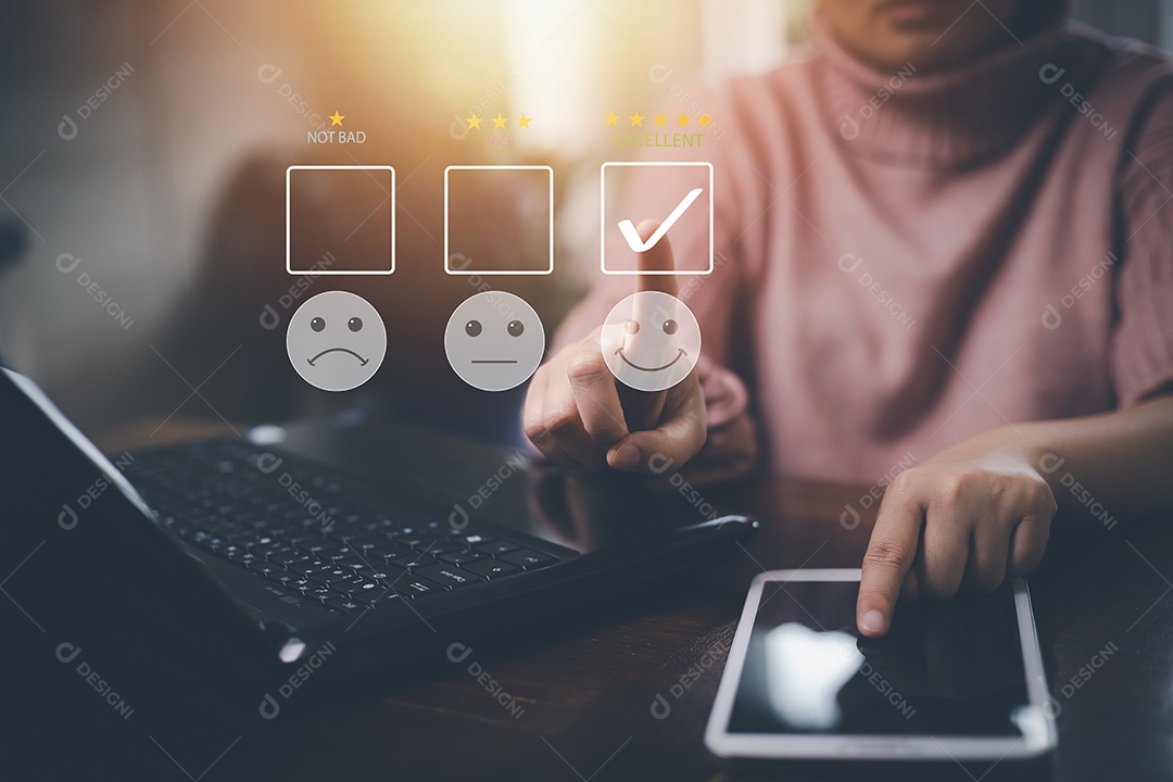 Conceito de rosto sorridente feliz e infeliz conceito de avaliação de atendimento ao cliente IA