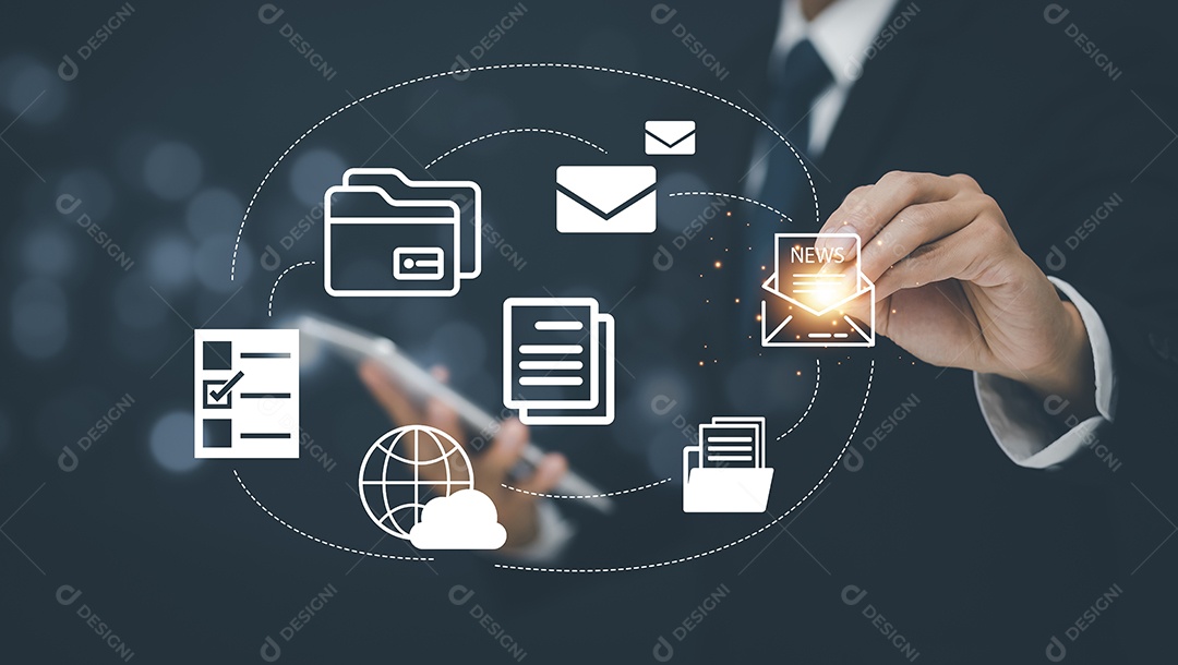 Homem tocando conectar-se a informações de dados no estagiário de tecnologia de computação em nuvem IA