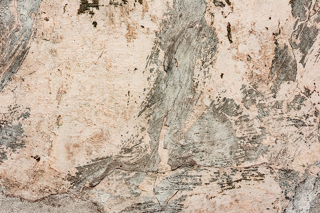Textura, parede, concreto, pode ser usado como fundo. Fragmento de parede com arranhões e rachaduras