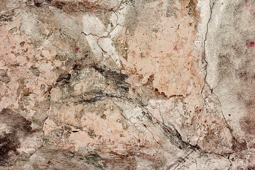 Textura, parede, concreto, pode ser usado como fundo. Fragmento de parede com arranhões e rachaduras