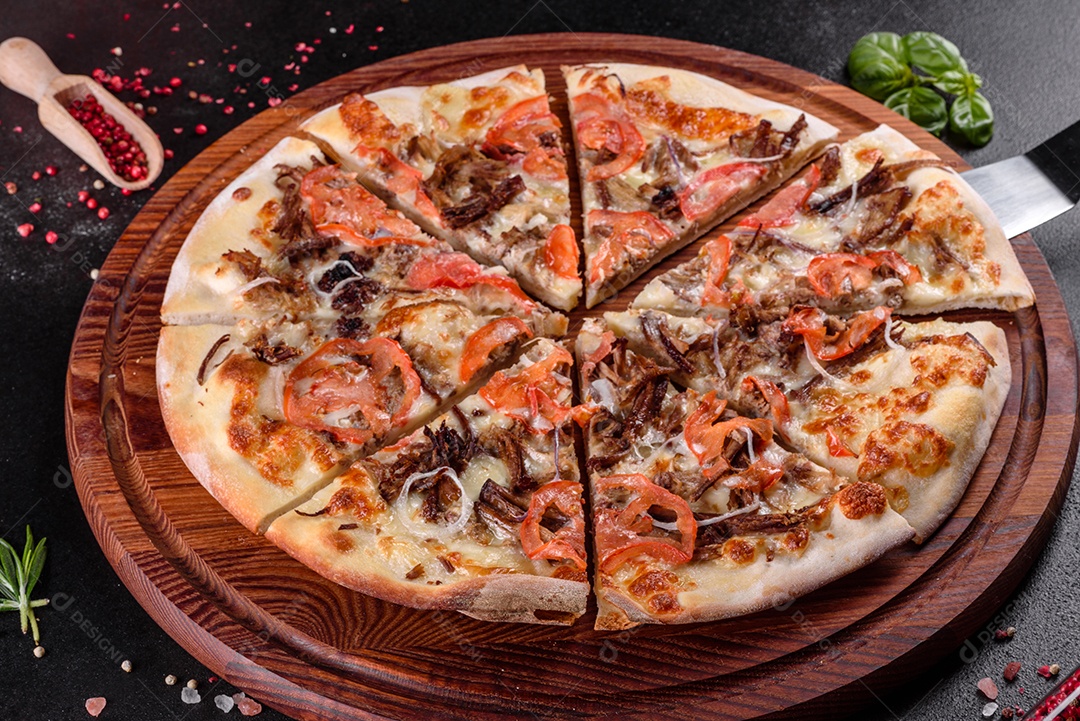 Copo de suco sobre fundo isolado