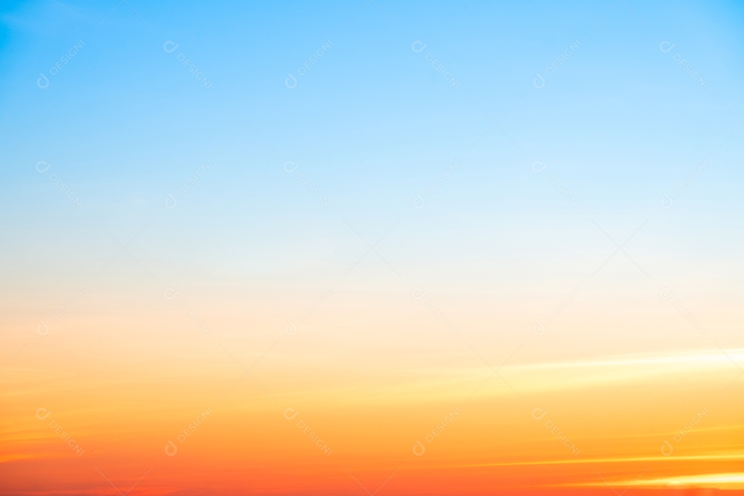 Céu limpo com pôr do sol