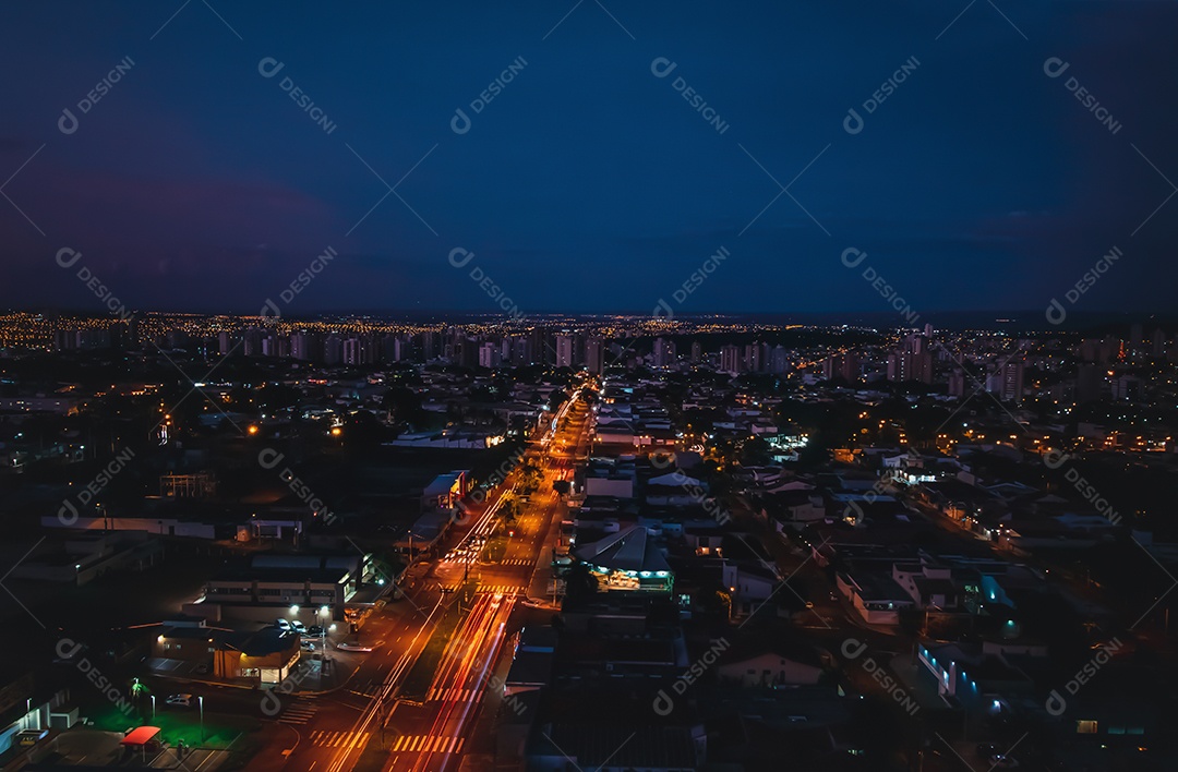 Iluminação pública de uma cidade