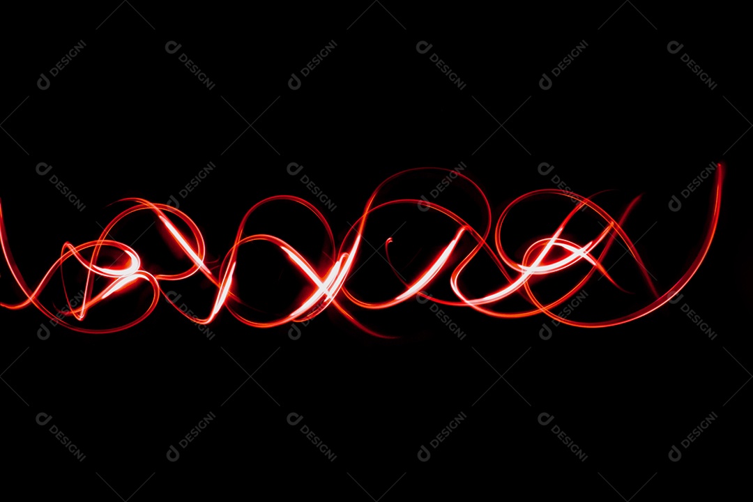 Fundo preto com linhas vermelhas