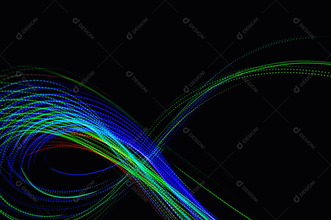 Fundo preto com linhas coloridas