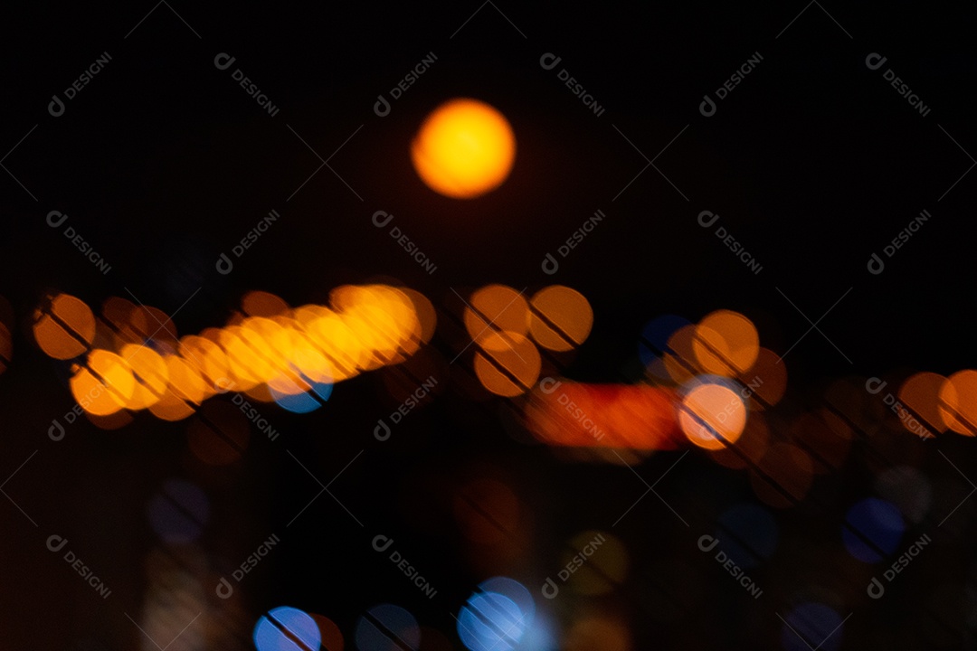 Luzes desfocada em uma noite