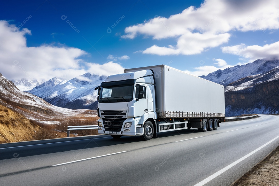 Uma van de carga branca com um trailer vazio em branco