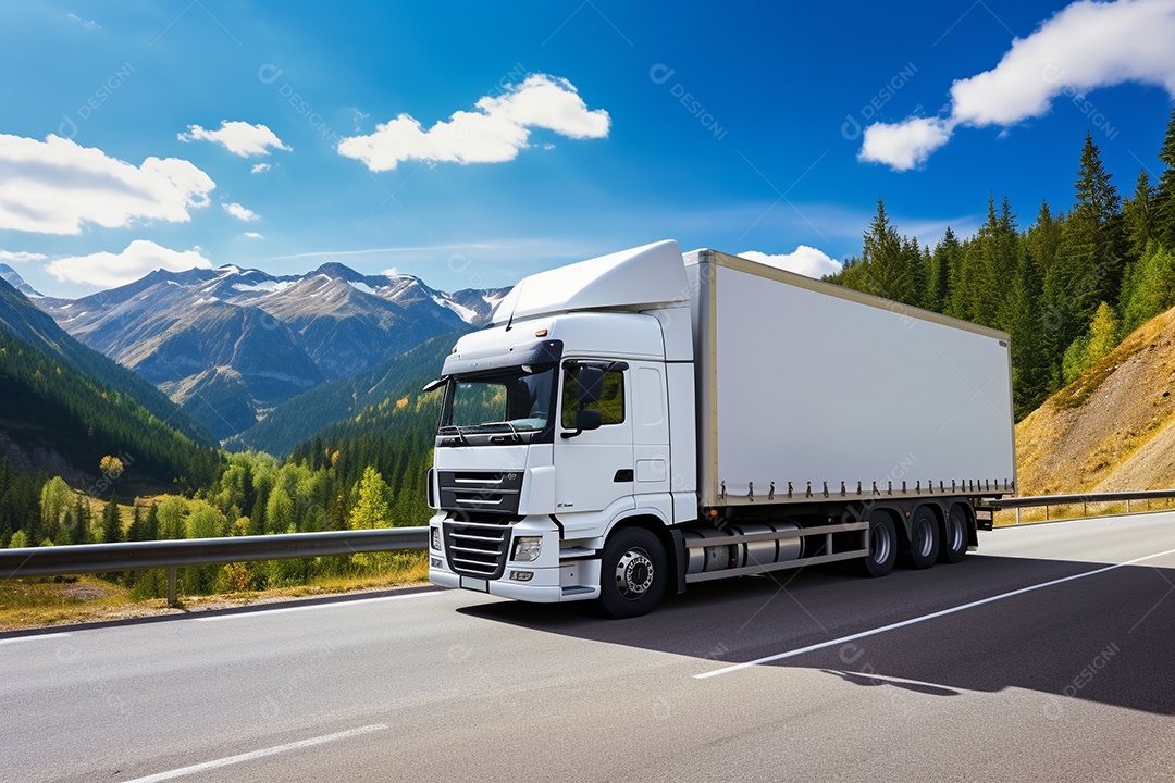 Uma van de carga branca com um trailer vazio em branco