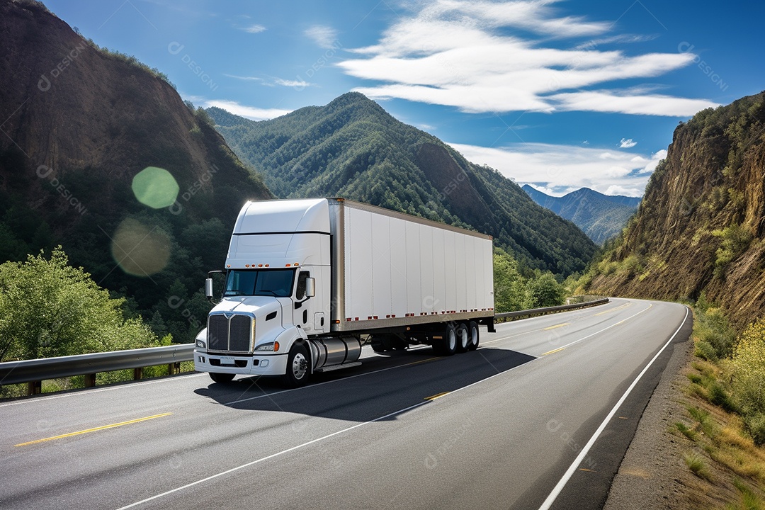 Uma van de carga branca com um trailer vazio em branco