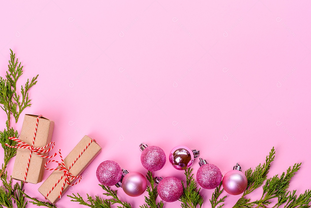 Fundo decorativo colorido brilhante de Natal com decorações de Ano Novo