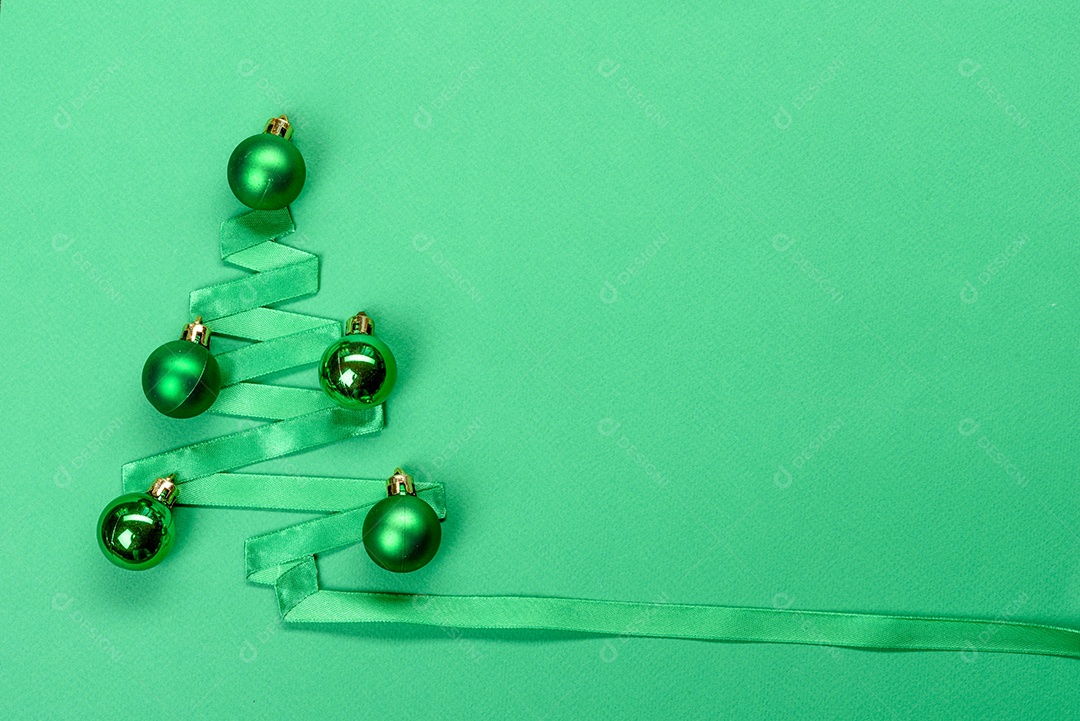 Fundo decorativo colorido brilhante de Natal com decorações de Ano Novo