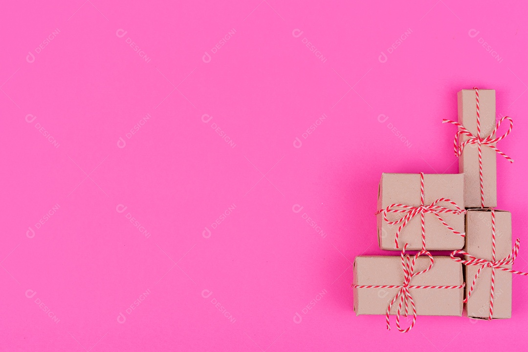 Fundo decorativo colorido brilhante de Natal com decorações