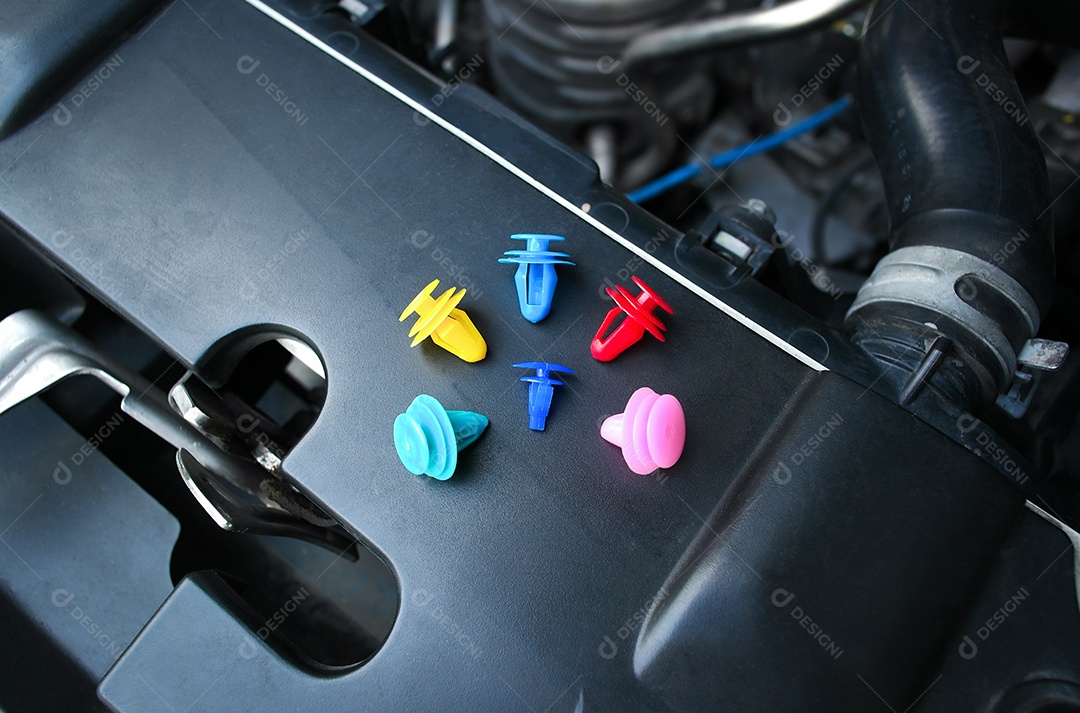 clipes de plástico de carro ou fixadores de plástico com colorido para carro