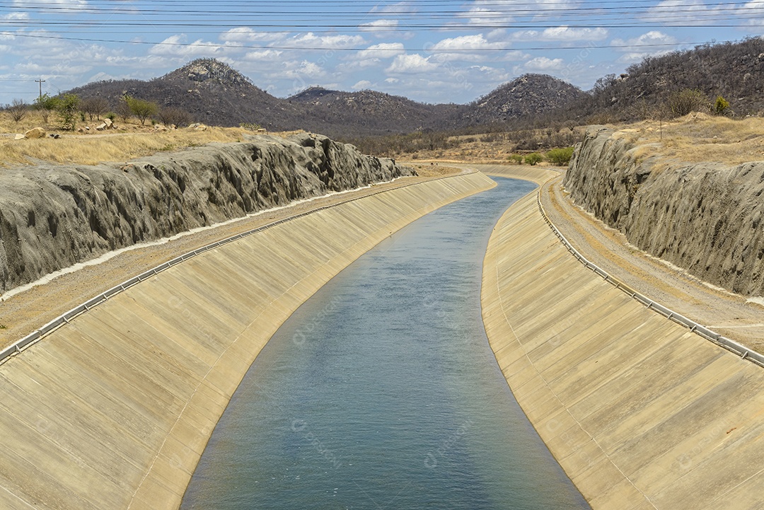 Canal de transposição de água do Rio São Francisco na Sertânia
