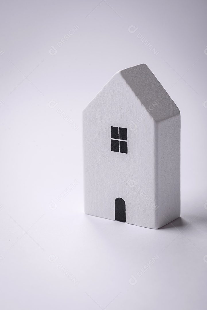 Uma casinha de madeira como ideia para investir na casa própria e atingir o objetivo de comprar um imóvel. Plano de fundo para sua ideia