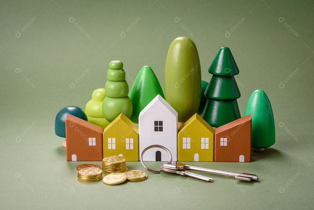 Uma casinha de madeira e chaves como ideia para investir na casa própria e atingir o objetivo de comprar um imóvel. Plano de fundo para sua ideia