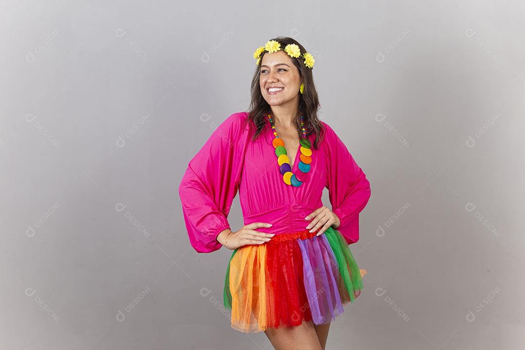 Linda mulher com fantasia de carnaval