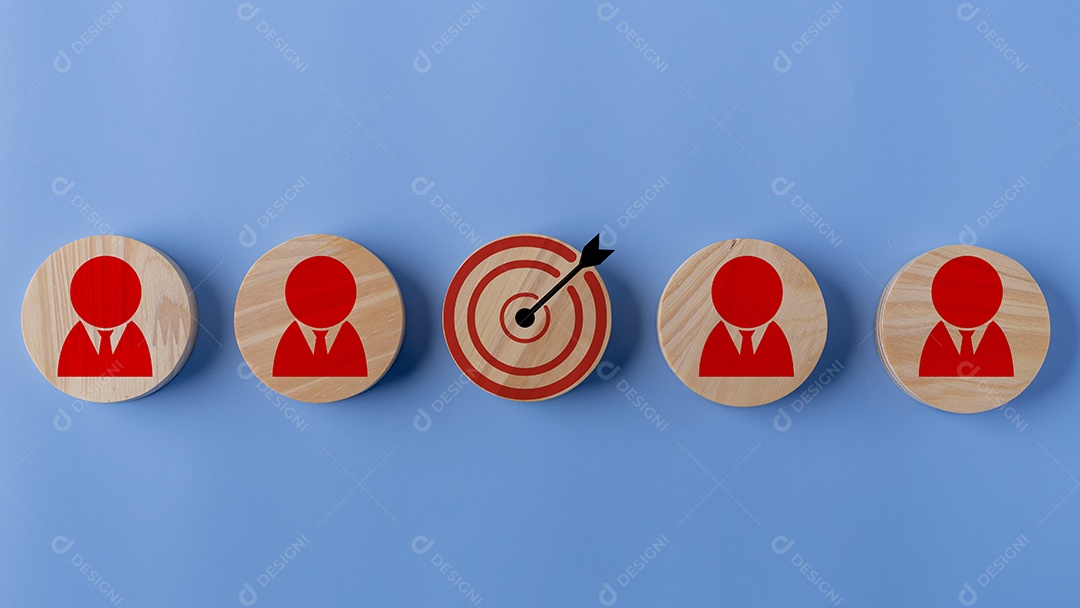 Blocos de madeira sobre fundo isolado