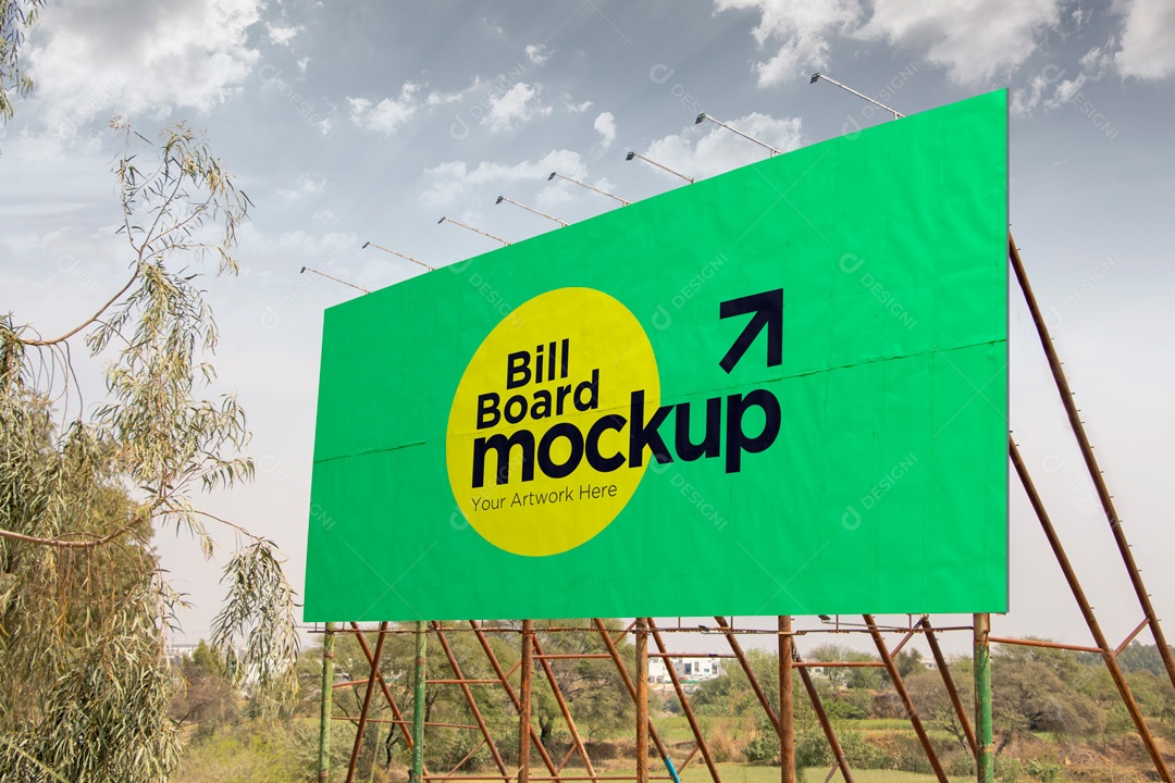 Mockup Placa De Outdoor Frente PSD Editável