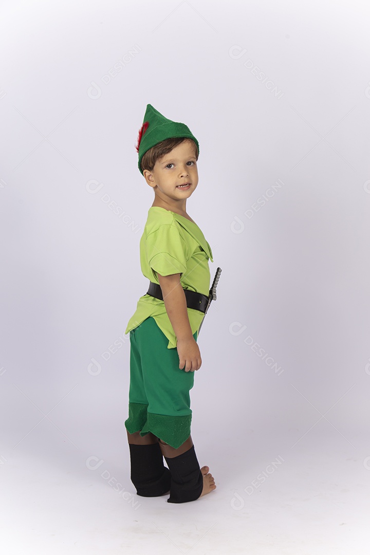 Criança com fantasia do Peter Pan