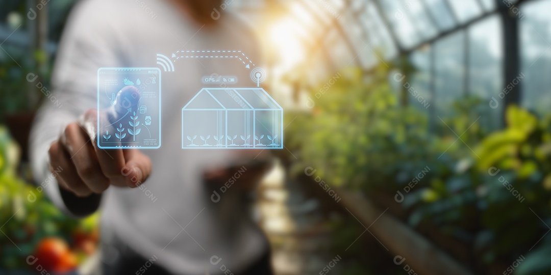 Homem de negócios mexendo em seu smartphone