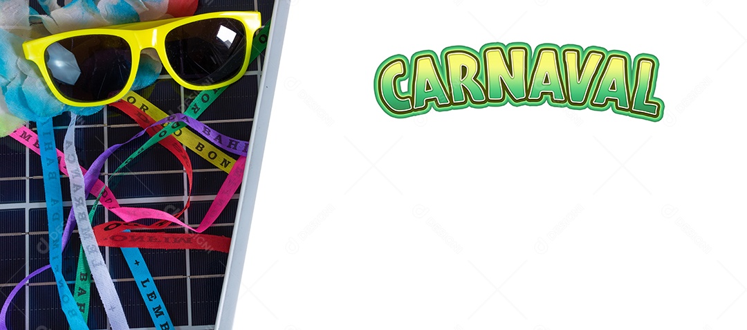 Modelo de carnaval com painel solar fotovoltaico com elementos do carnaval brasileiro