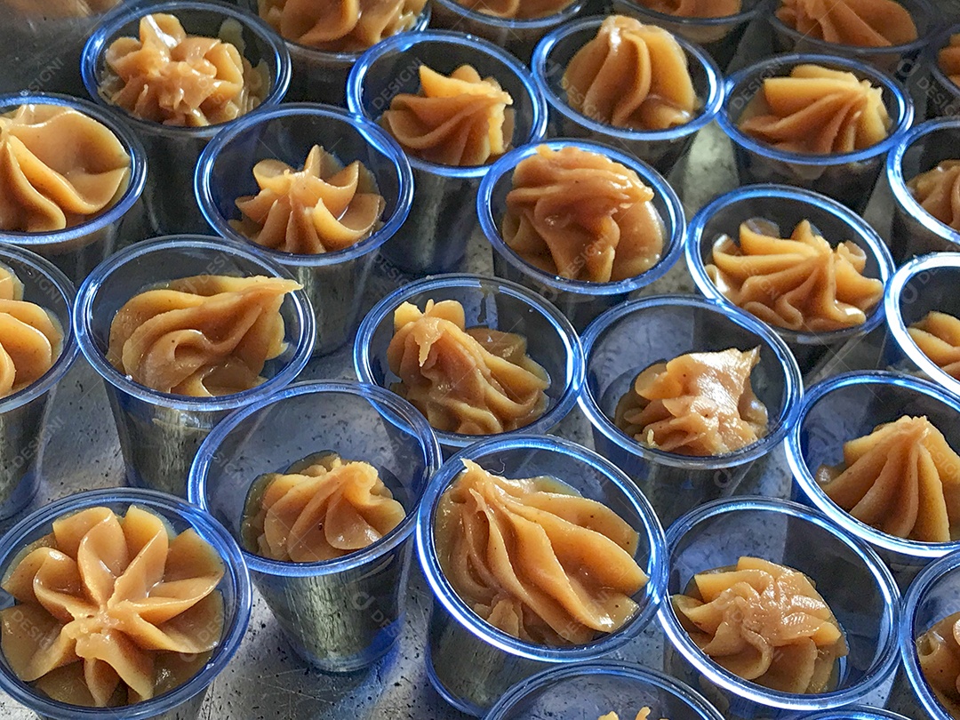 Famoso doce brasileiro churros de brigadeiro