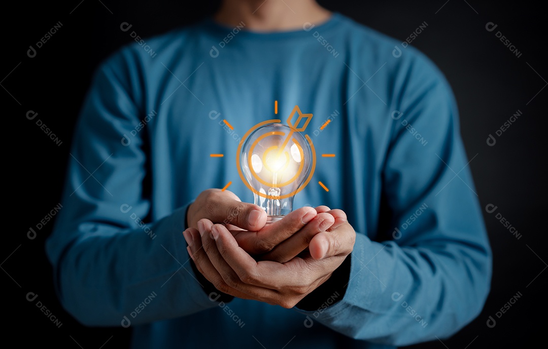 Homem jovem empresário em seu escritório