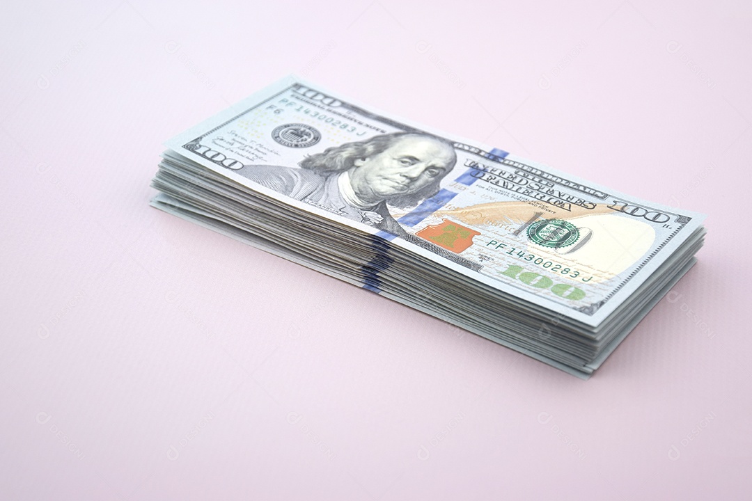 Dólares americanos e hryvnia ucraniana ajuda americana à Ucrânia na guerra