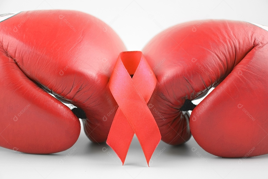 Luvas de boxe vermelhas com fita mês nacional de conscientização sobre HIV