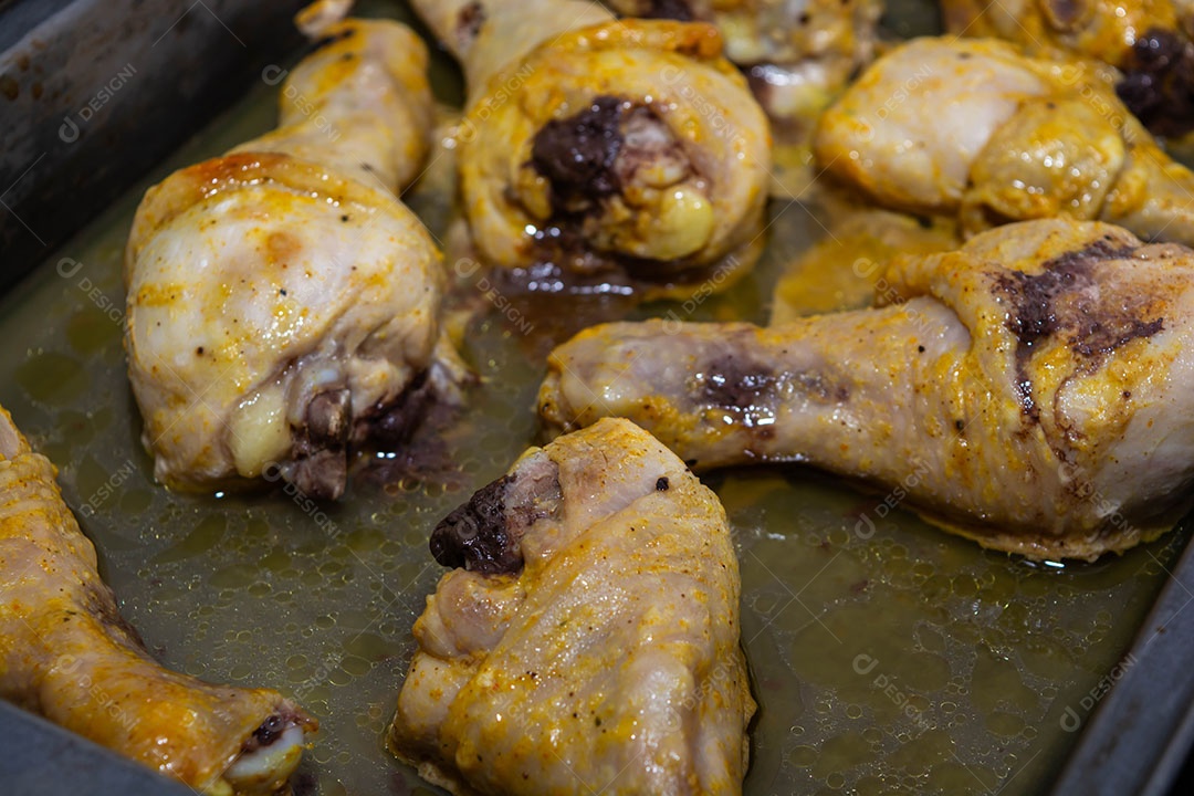 Coxinha de frango frito.