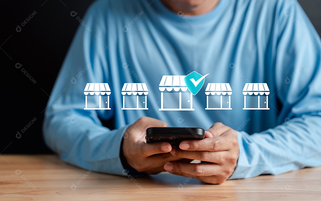 Homem jovem empresário em seu escritório