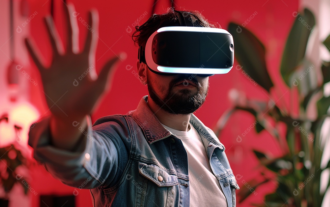 Homem americano com óculos VR jogando videogame com fundo sólido