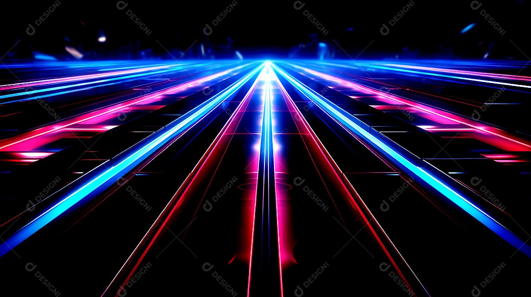 Luzes de neon se movendo em uma rua escura vista das luzes da cidade