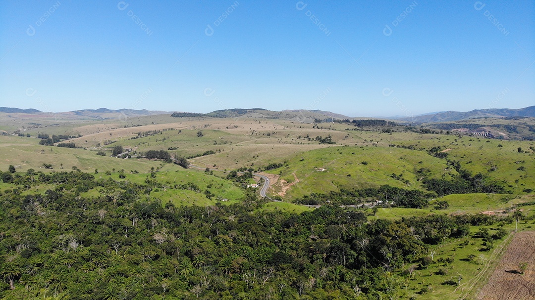 Pasto de uma linda fazenda