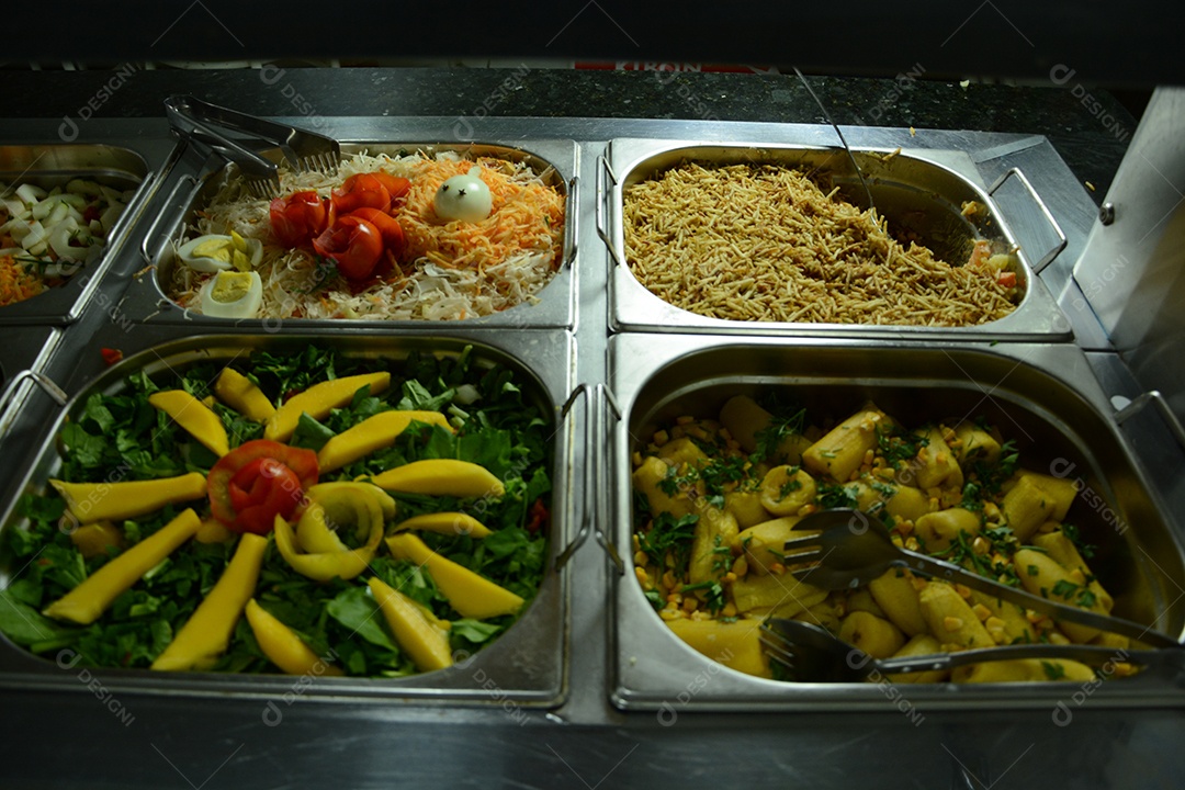 Buffet de self service de saladas