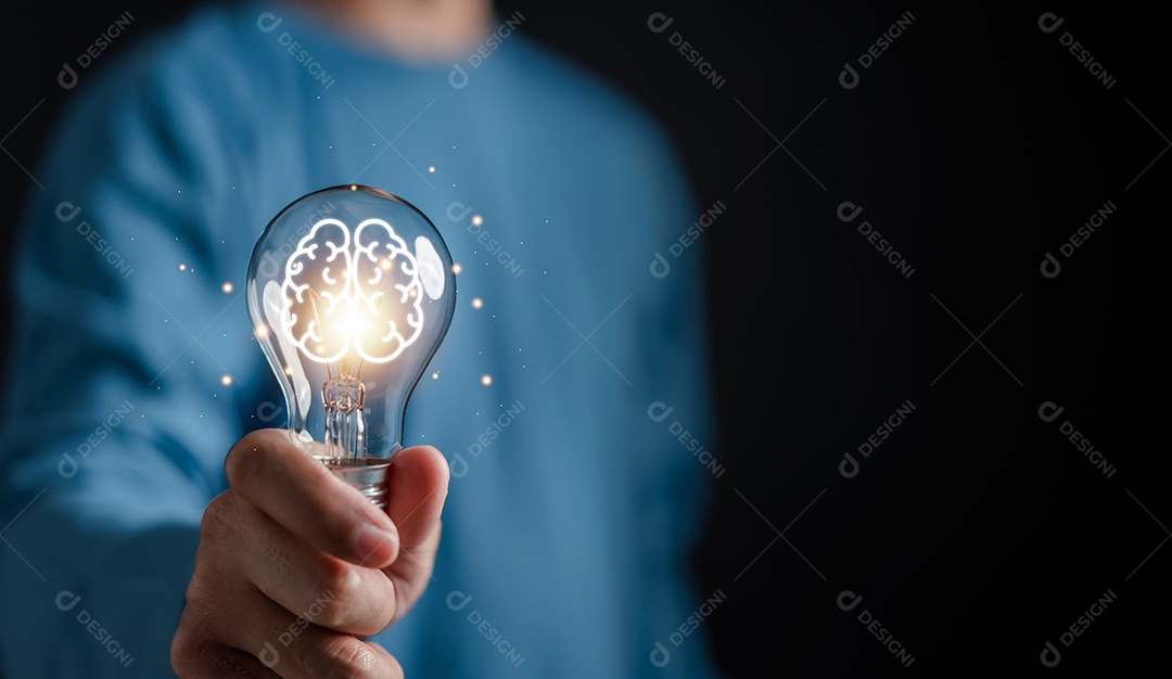 Homem jovem empresário em seu escritório